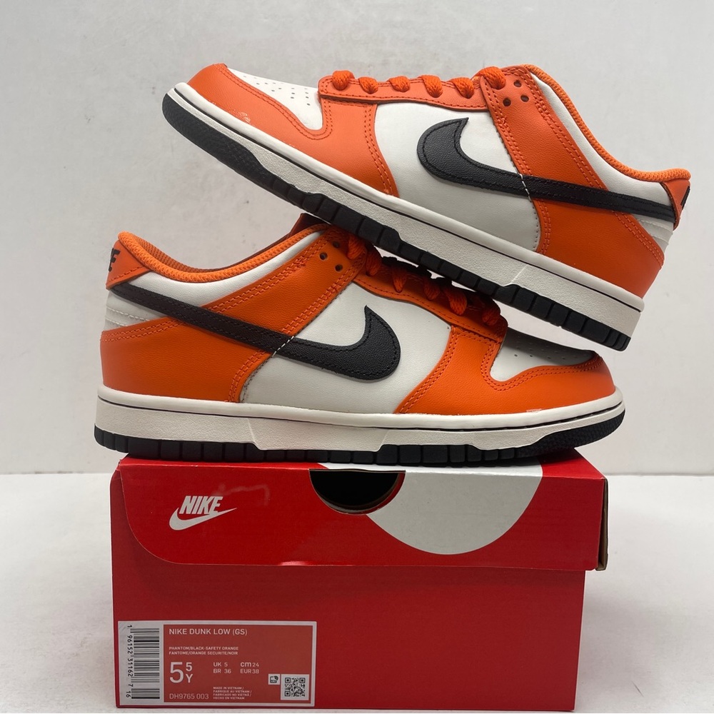 Nike Dunk Low GS “Halloween” 2022 - Picture 1 of 4